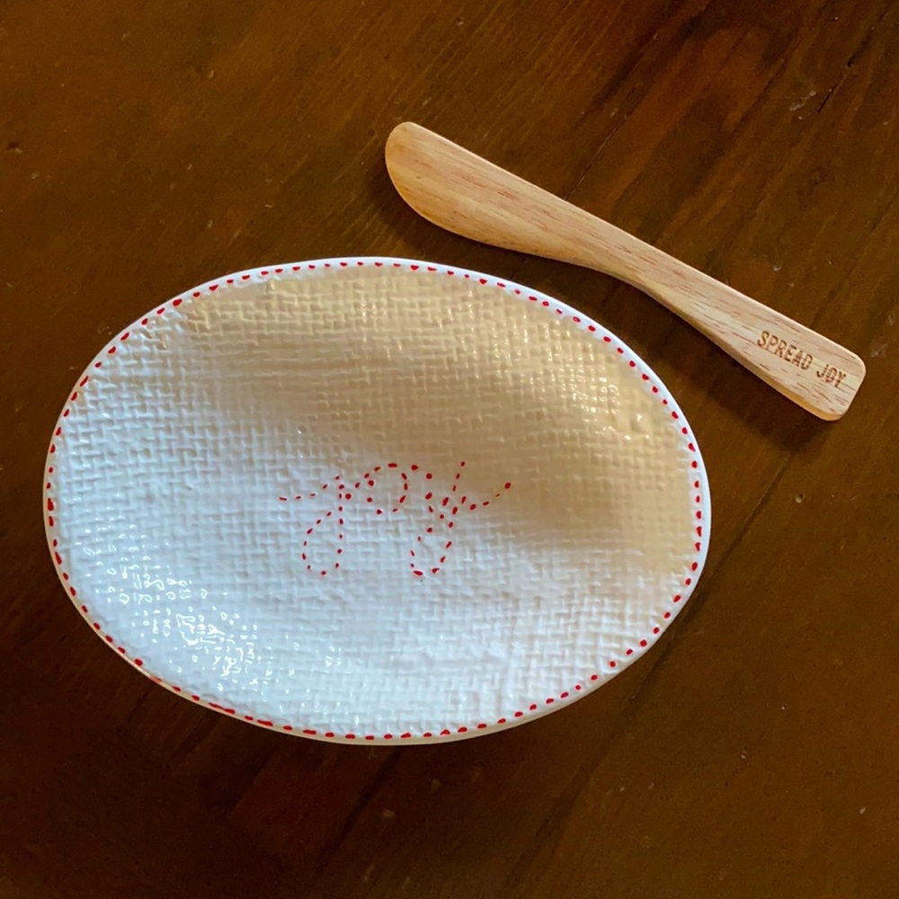 Two’s Company ‘Spread Joy’ Holiday Ceramic Condiment Dish And Wooden Spreader